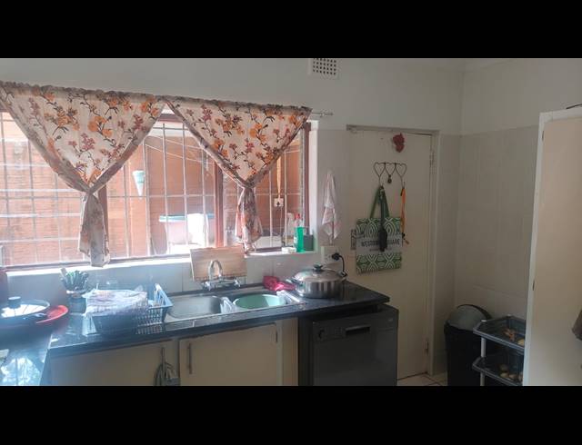 3 BEDROOM TOWNHOUSE FOR SALE IN ASSAGAY